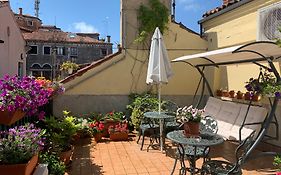 Al Campaniel Bed And Breakfast
